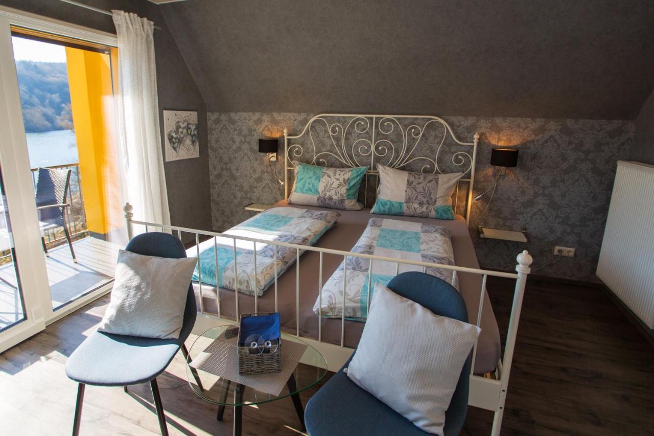 Der Weinladen Apartment Krov Ngoại thất bức ảnh