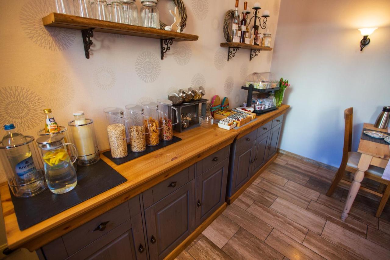 Der Weinladen Apartment Krov Ngoại thất bức ảnh