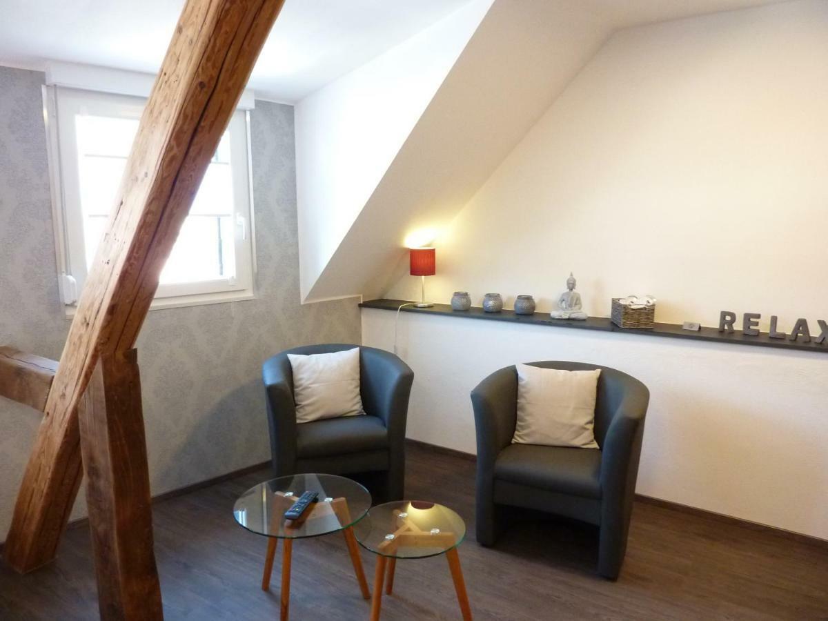 Der Weinladen Apartment Krov Ngoại thất bức ảnh